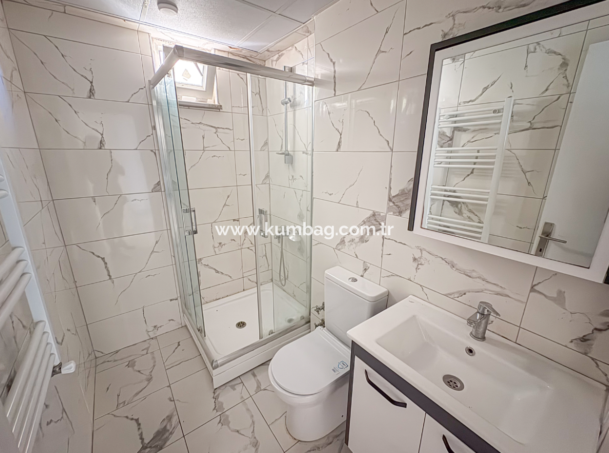 Spacious 2 1 Flat For Rent Behind Kumbağ Migros