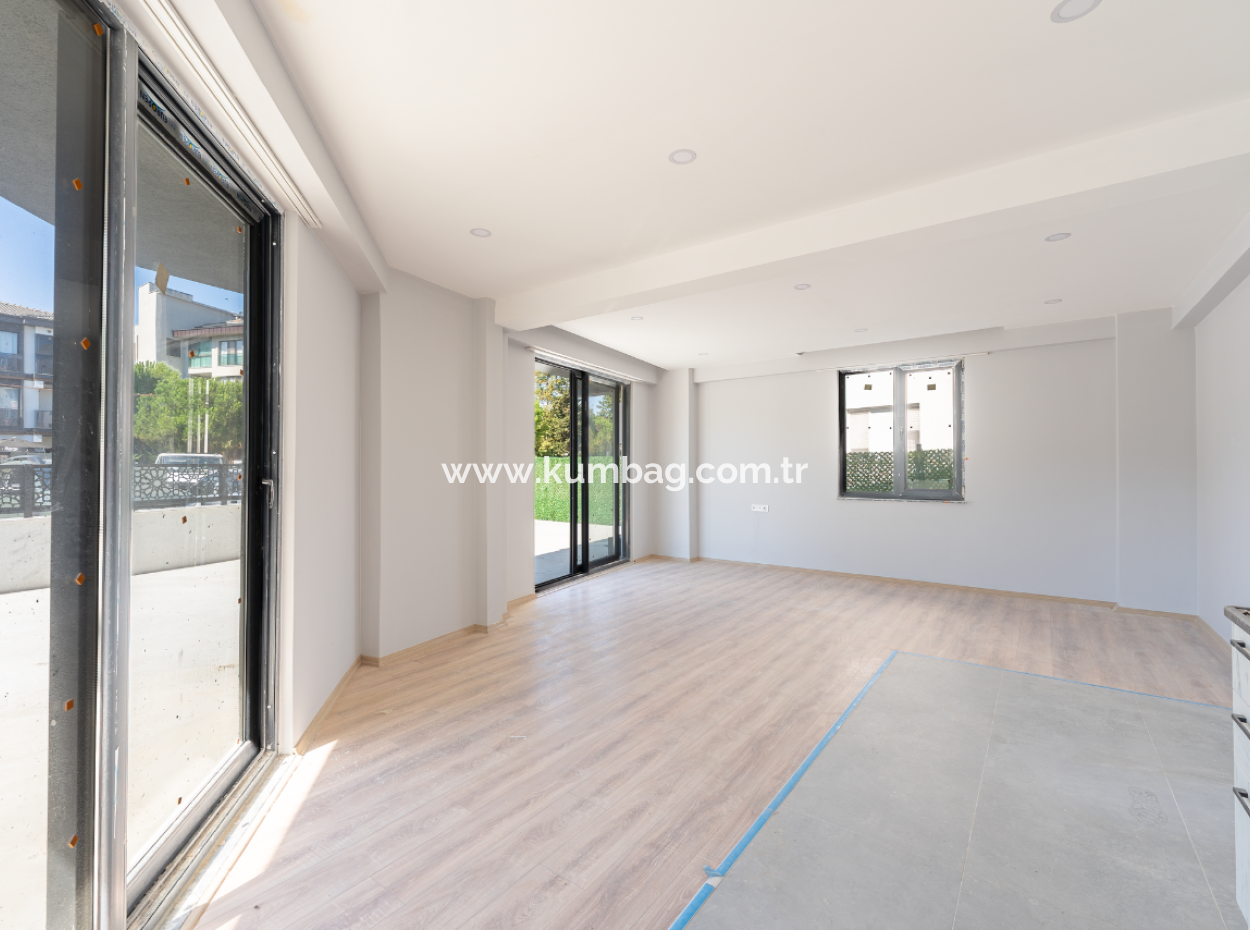 Değirmenalti Mh Seafront Garden Floor Luxury 2 1 Flats For Rent