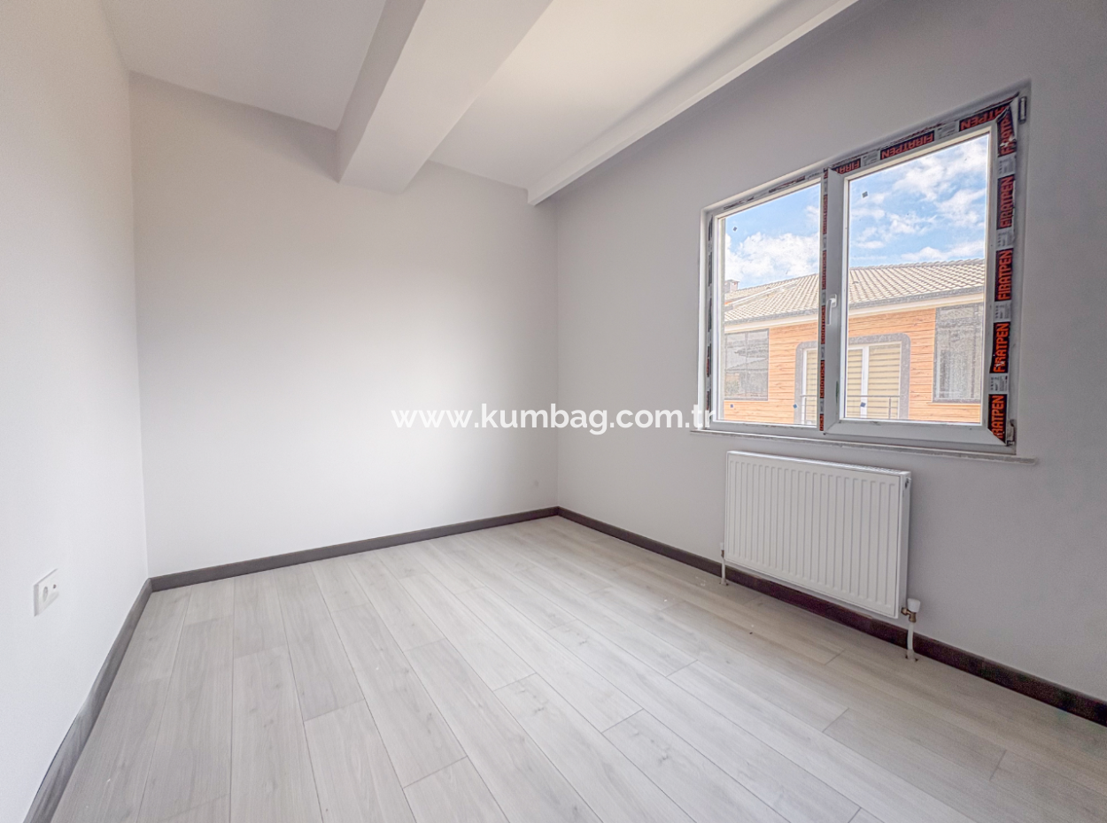 2 1 Flats For Sale In Ova Kent 2 Complex With Luxury Pool In Kumbağ