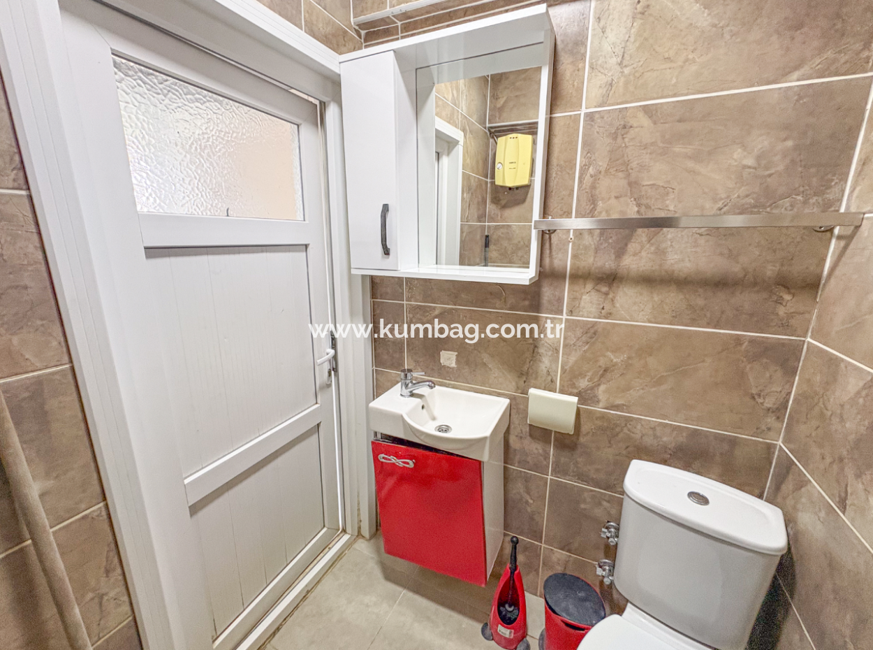 Spacious 2 1 Furnished Flats For Rent Close To The Street And The Sea In Kumbağ