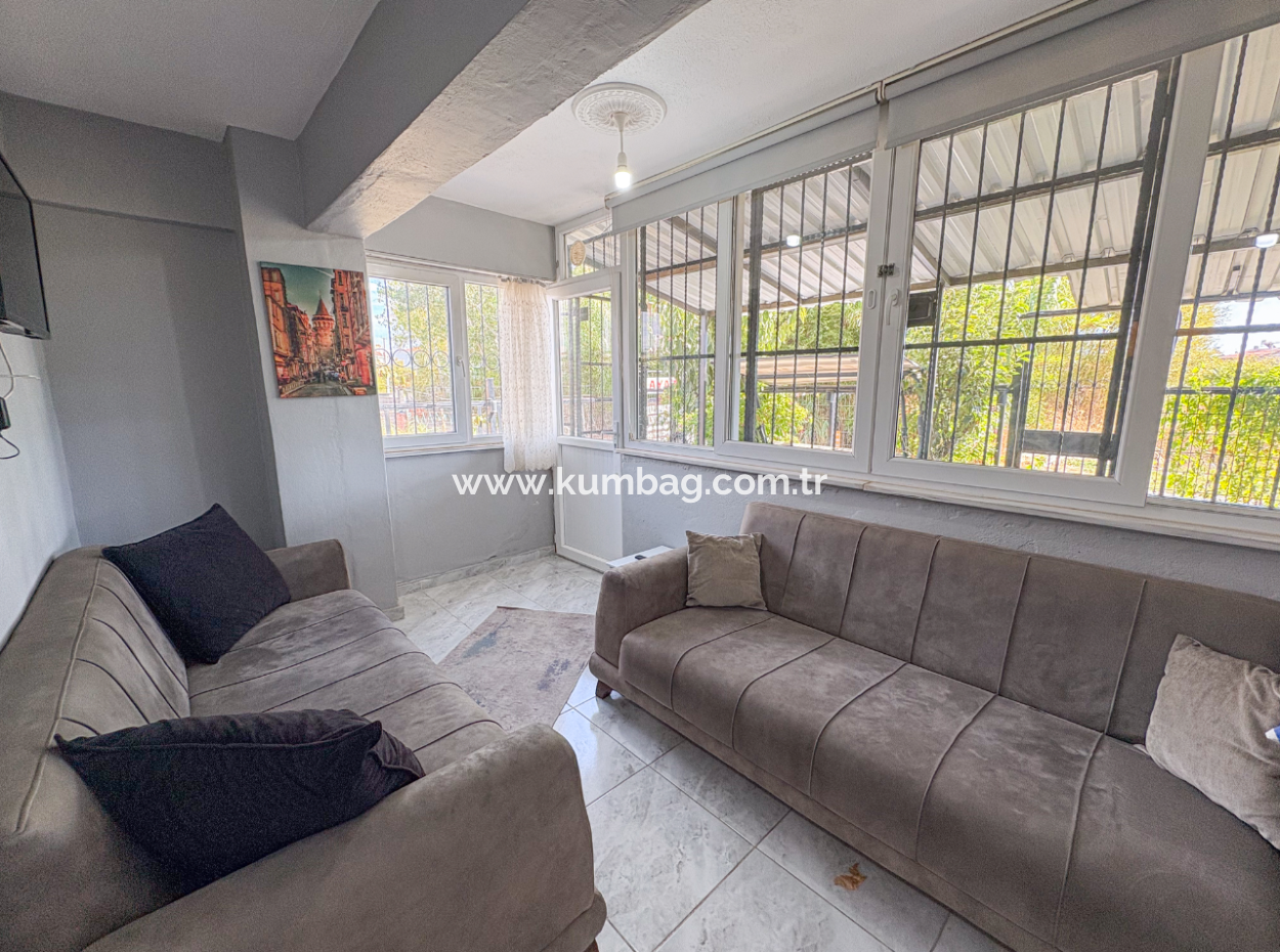 1 1 Furnished Flat For Rent With Garden Close To Kumbağ Street And Sea