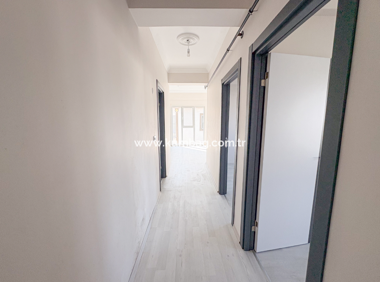 2 1 Flat For Rent Close To The Sea In A Site With Kumbağ Pool