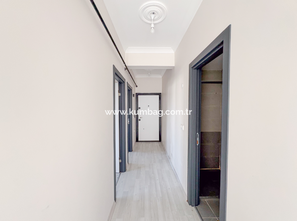 2 1 Flat For Rent Close To The Sea In A Site With Kumbağ Pool