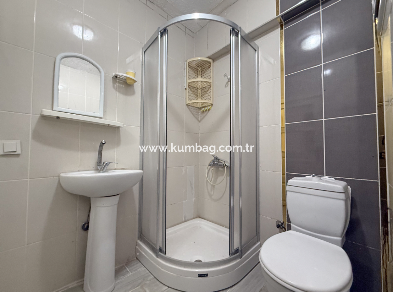 1 1 Flat For Sale In Kumbağ Close To The Market And Street