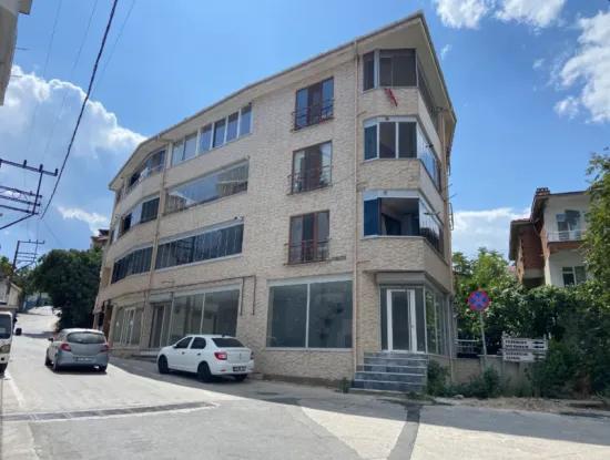 Kumbağ Liman Mevkiinde Cadde Üzeri Kiralik Dükkan