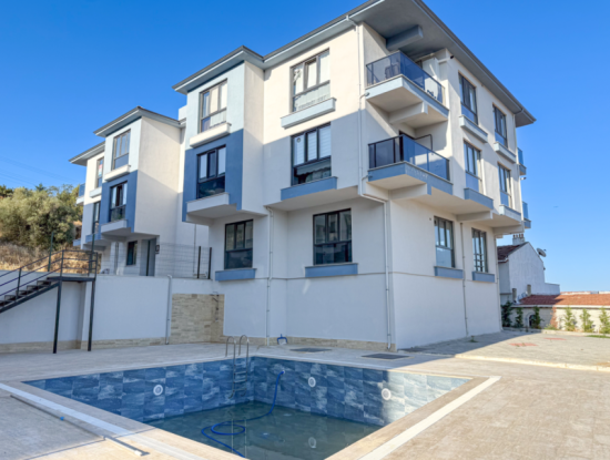 Spacious Luxury 1 1 Apartment For Sale In Barbaros With Sea View