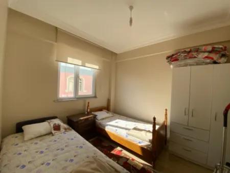 Kumbağ Pazar Sokaği Mevkii Satilik Eşyali 1+1 Daire