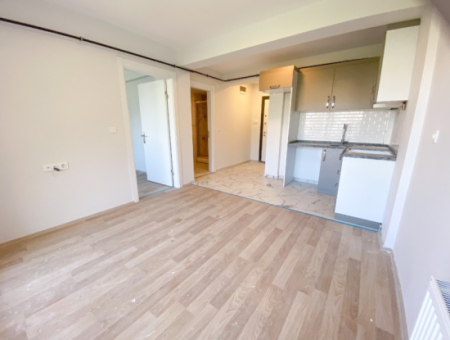 Zero For Sale 1 1 Apartment Behind Kumbağ Migros