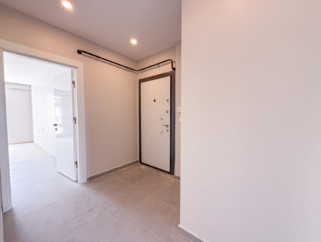 Luxury 2 1 Apartments For Rent Near The Sea In Kumbağ Complex With Pool