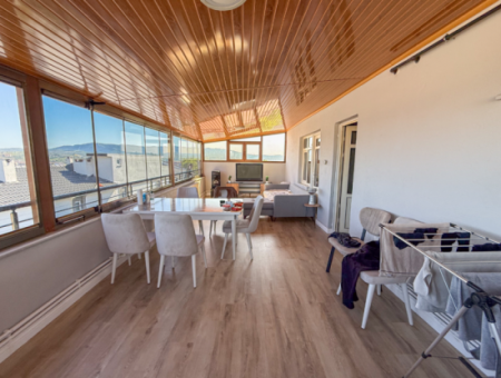 Triplex Detached House For Sale With Sea View And Street Front