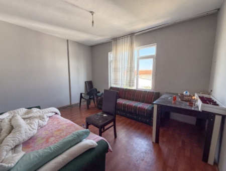 Triplex Detached House For Sale With Sea View And Street Front