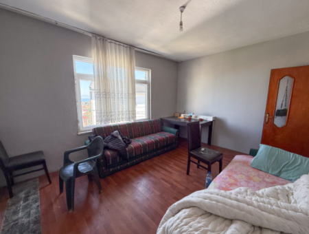 Triplex Detached House For Sale With Sea View And Street Front