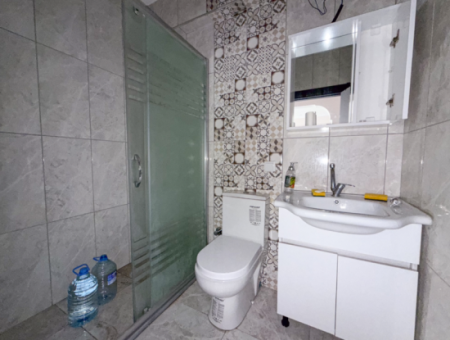 1 1 Apartment For Rent In A Complex On The Front Of Kumbağ Main Street