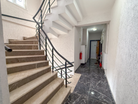1 1 Apartment For Rent In A Complex On The Front Of Kumbağ Main Street