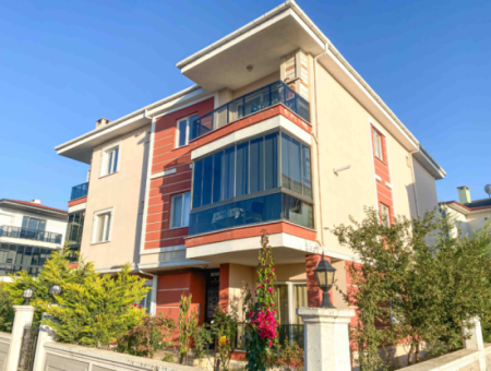 For Sale On The Sea Side Of The Street In Kumbağ 1 1