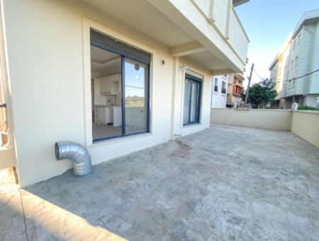 Luxury 1 1 Apartment For Sale With Sea View Garden In Central Location