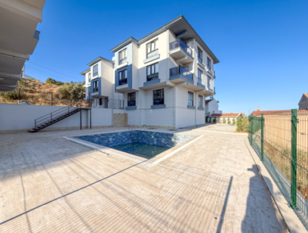 Spacious Luxury 1 1 Apartment For Sale In Barbaros With Sea View