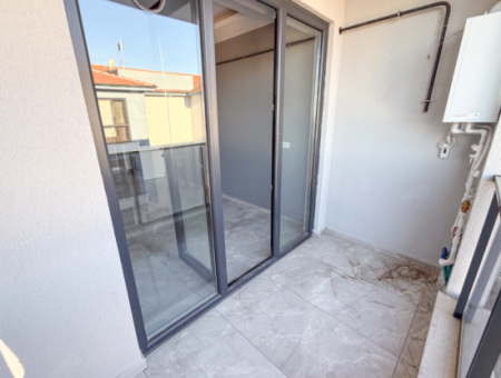 Spacious Luxury 1 1 Apartment For Sale In Barbaros With Sea View