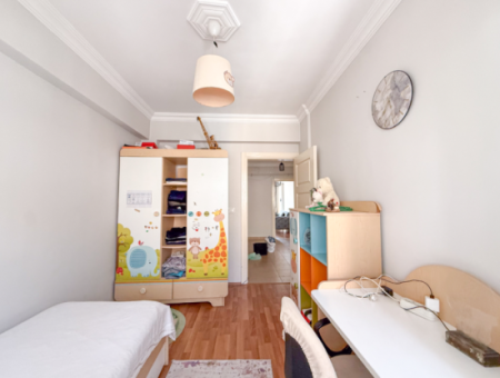2 1 Apartment For Sale With Double Balconies In Central Location In Ciftlikonu