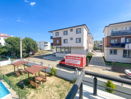 2 1 Apartment For Rent In A Gated Community With Pool And Aquapark