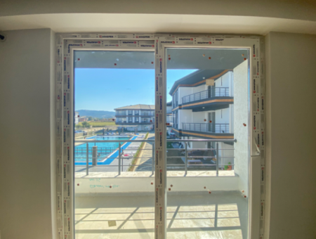 Luxury 2 1 Apartments For Sale Near The Sea In A Complex With Kumbag Pool