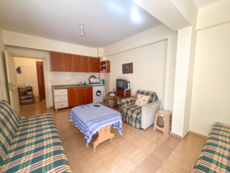 Spacious 2 1 Apartment For Sale With Garden In Central Location In Kumbag