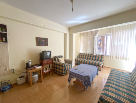Spacious 2 1 Apartment For Sale With Garden In Central Location In Kumbag