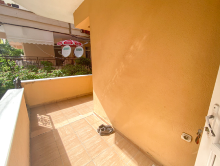 Spacious 2 1 Apartment For Sale With Garden In Central Location In Kumbag