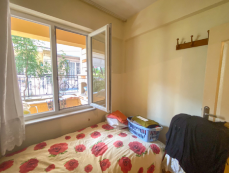 Spacious 2 1 Apartment For Sale With Garden In Central Location In Kumbag