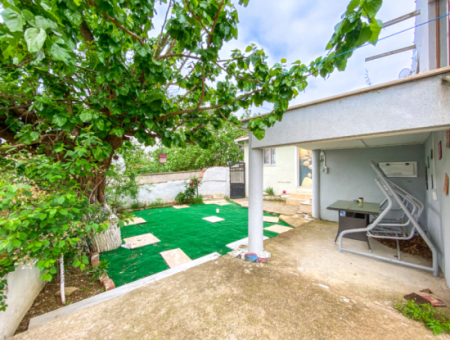 Tekirdağ Naipköy Mah. 4 1 Detached Village House And Outbuildings For Sale