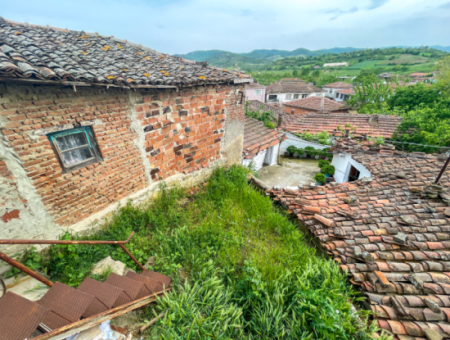 Tekirdağ Naipköy Mah. 4 1 Detached Village House And Outbuildings For Sale