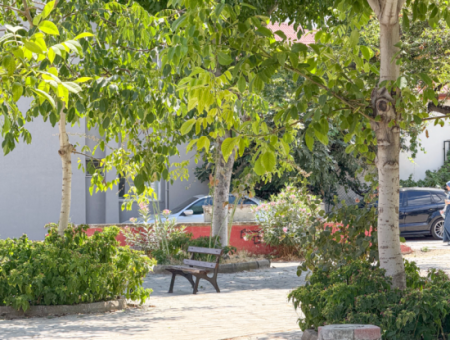 Spacious 2 In 1 Furnished Apartment For Sale In Kumbagh Close To Pazar Street
