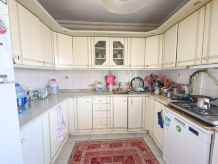 Altinova Mah. 2 1 Apartment For Sale With Sea View In A Complex