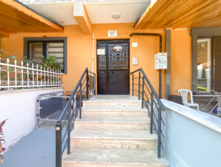 Spacious 2 1 Apartment For Sale In A New Building Close To Kumbağ Market Street