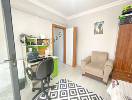 Spacious 2 1 Apartment For Sale In A New Building Close To Kumbağ Market Street