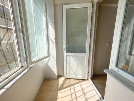 Large 2 1 Apartment For Rent Close To Kumbağ Market Street