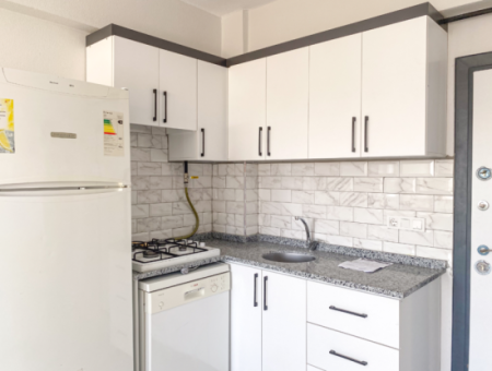 1 1 Apartment For Rent In A Complex With Pool In Kumbagh