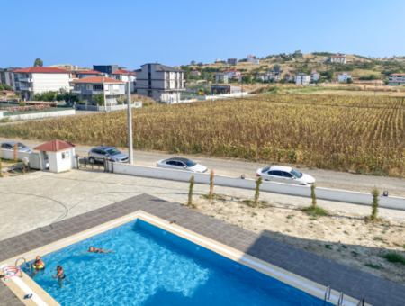 1 1 Apartment For Rent In A Complex With Pool In Kumbagh