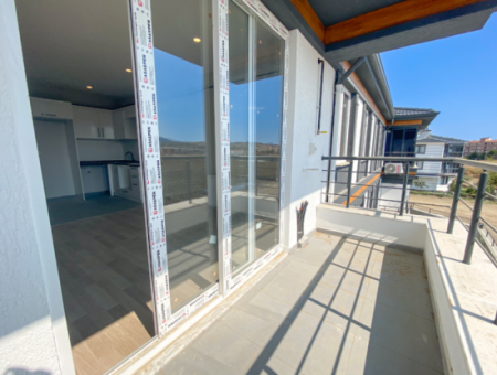 Luxury 1 1 Apartments For Sale Near The Sea In A Complex With Kumbag Pool