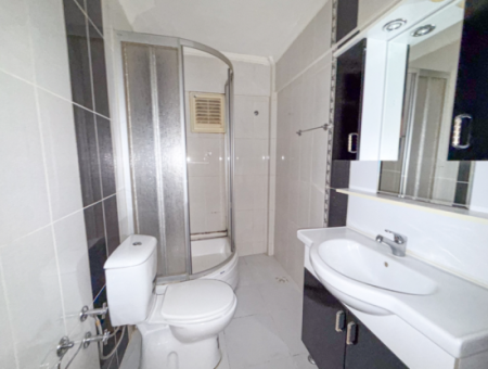 2 1 Apartment For Sale By The Sea In Altinova