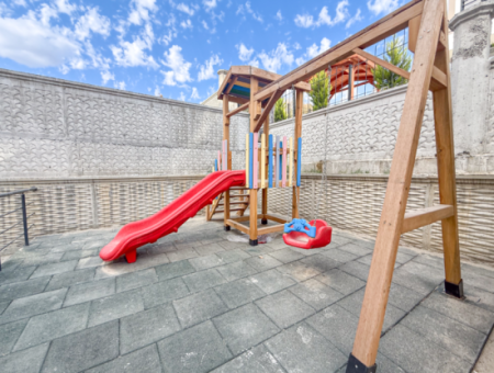 Luxury Very Spacious 2 1 Apartment For Rent In New Building In Ataturk Neighborhood 