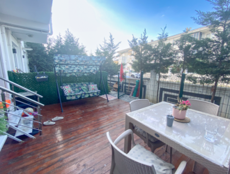 1 1 Flat For Rent With Garden In A Site With Pool In Kumbağ