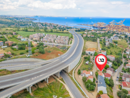 4 1 Triplex Villa For Sale With Large Terrace With Sea View In Kumbağ