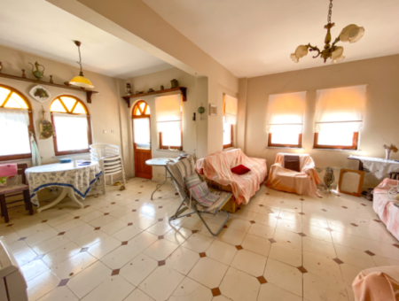 4 1 Triplex Villa For Sale With Large Terrace With Sea View In Kumbağ