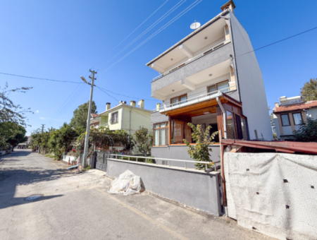 2 1 Furnished Flat For Rent On The Sea Side Of The Street In Kumbağ