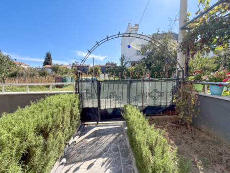 2 1 Furnished Flat For Rent On The Sea Side Of The Street In Kumbağ