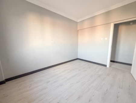 Very Spacious 3 1 Apartment For Rent In A Central Location In Altinova