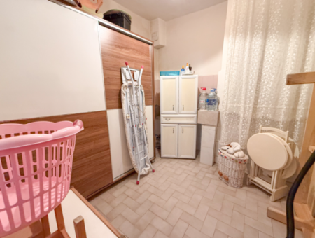 3 1 Flat For Sale Very Large With Double Garden On Kumbağ Market Street 