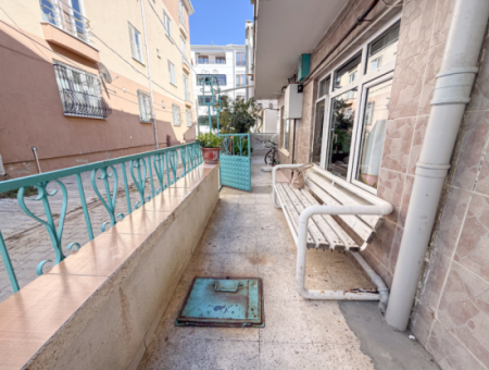 3 1 Flat For Sale Very Large With Double Garden On Kumbağ Market Street 