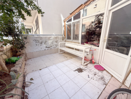 3 1 Flat For Sale Very Large With Double Garden On Kumbağ Market Street 